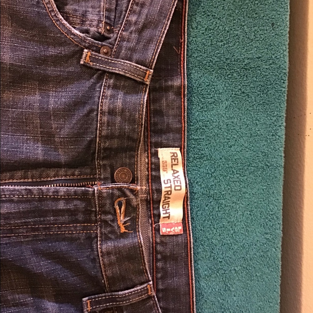 Men’s Levi Jeans